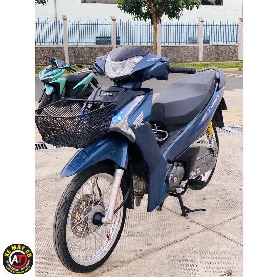 futer lex 2021 trang bom 