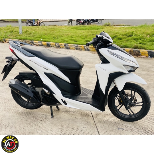 vario 150 trang bom 