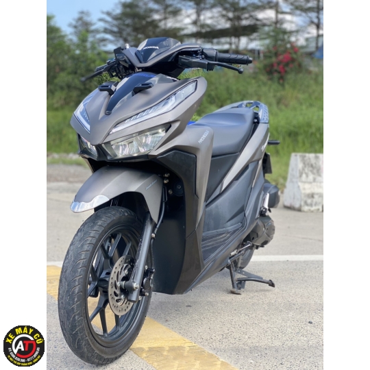 vario 125 trang bom 