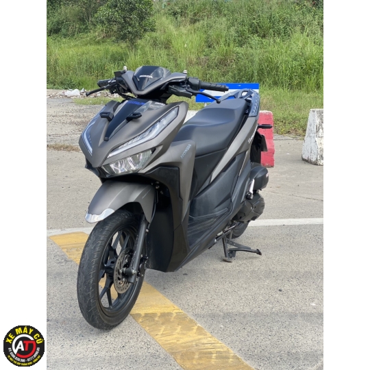 vario 125 trang bom 