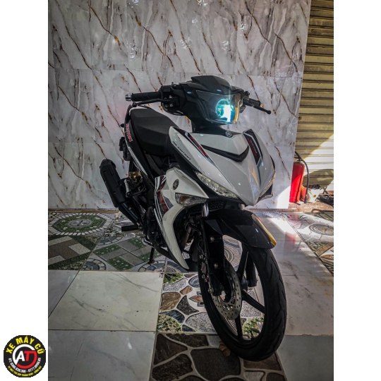 ex150trangbom