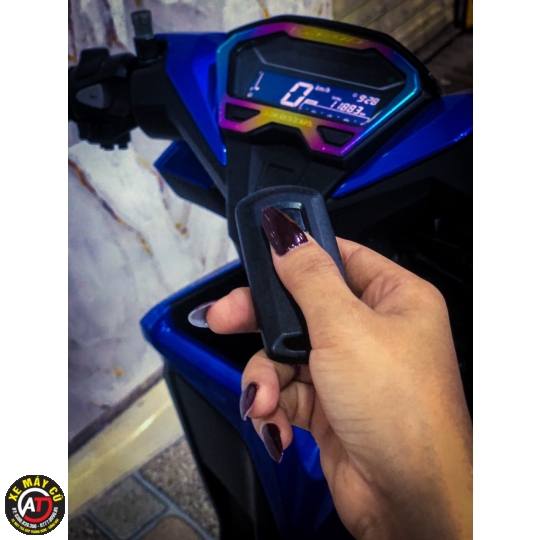 VARIO  XANH 150 DK 2020