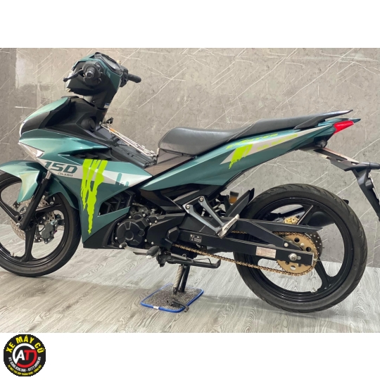 exciter 150 trang bom